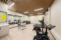 Jiahua Hotel (Lincang Municipal Government Yulong Lake Park Branch) - Gym