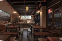 Yun She Designer Minimalist Family Vacation Homestay (Border Town Tea Cave Scenic Area Branch) - servizio colazione