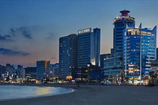 ケント ホテル 広安里 バイ ケンジントンの外観の様子