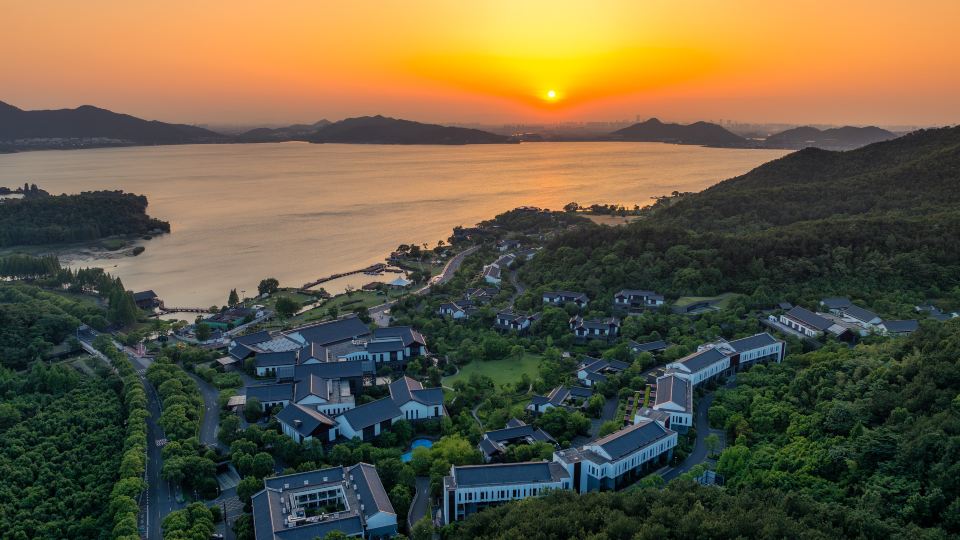 Cordis Dongqian Lake Ningbo