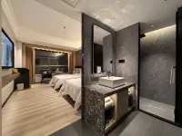 Paco Hotel (Shenzhen International Exhibition Center Ma'anshan Subway Station)