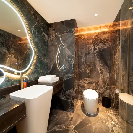Elegant Hotel（Maoming Huazhou Branch）
