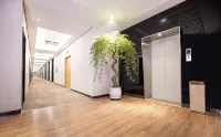 Bowei Light Hotel (Puyang County Jiefang Road) - ที่มีที่จอดรถ