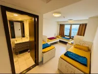 เอมาโร โฮสเทล