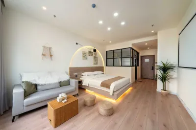 Nanwu Chushe · Xiaozhan (Xinhualian Square Branch) Hotels in 
