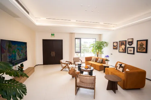 Wilderness Encounter – Forest Healing, Slow Life & Light Luxury Stay (Yaohu Town)