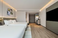 Grand Skylight Hotel Qingdao Hotels in QingDao Central Business Distric