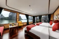 Verdure Lotus Grandeur Cruise on Ha Long Bay