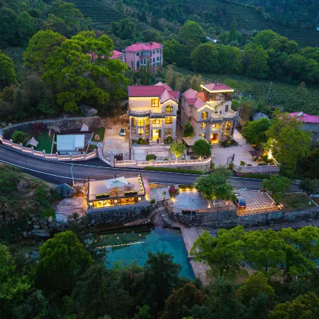 Floral · Lushan Yishan Yishu Homestay (Bilongtan Scenic Area)