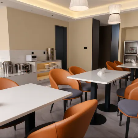 Jiusheng Hotel