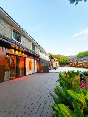 Heyuan wanlvhu Lake View Inn - 駐車場