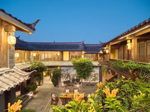 Yangguang lijiang Courtyard