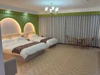 Western Region Mingshe Hotel Hotels in Changji