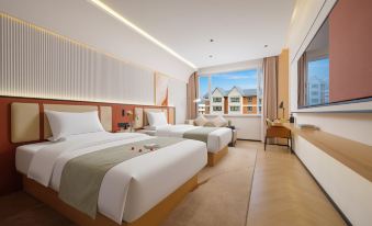 Nalati Lisi Platinum Hotel