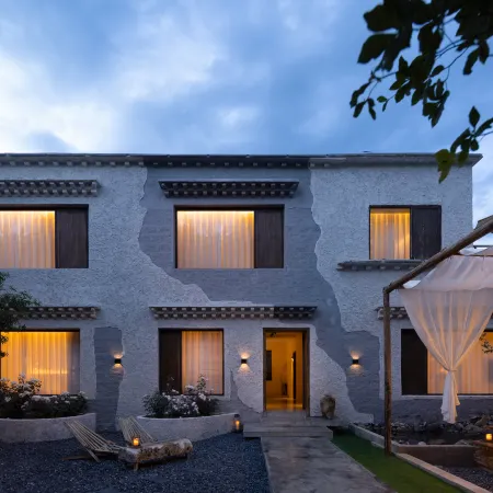 Tuyu · Aroyah Homestay