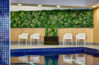 Meriton Suites Campbell Street - spa