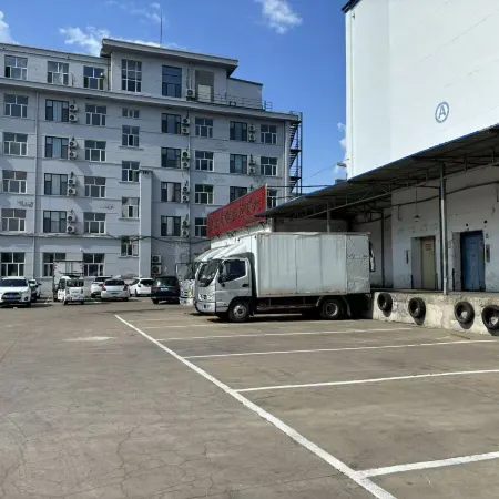 Qiqihar Yufeng Hotel (Qiqihar Railway Station)