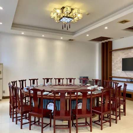 Xinglong Hotel, Suixi