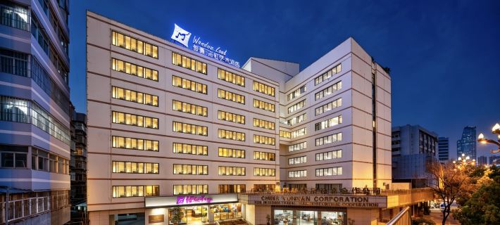 Mengjing Rainbow Hotel (Kunming Station Huancheng South Road Subway Station) Hotels in Kunming