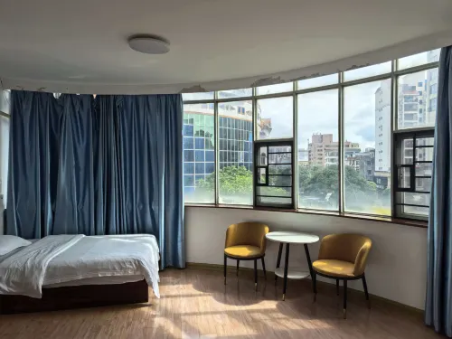 Dongxing Yuye Homestay - parkir