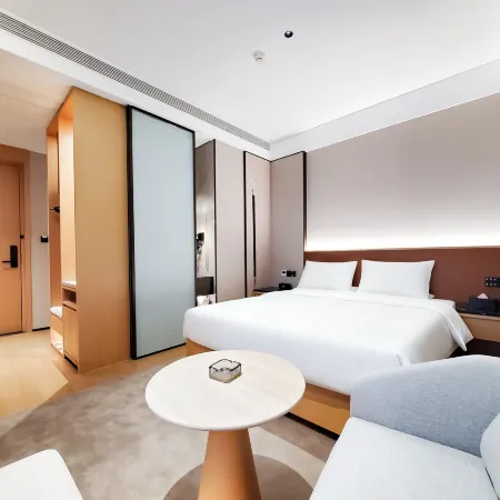Tuke Global Hotel (Jiaozuo Headquarters New City Henan Polytechnic University South Campus)