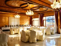 Qilian | Misty Mountain Wilderness and Sea of Clouds Scenic Hotel (Zhuo'er Mountain Scenic Area) - Morgenmad