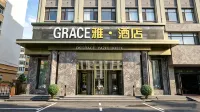 Grace Elegant Hotel - parking