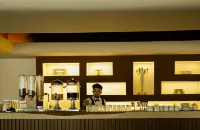 Media Palace Hotel - ที่มีบาร์