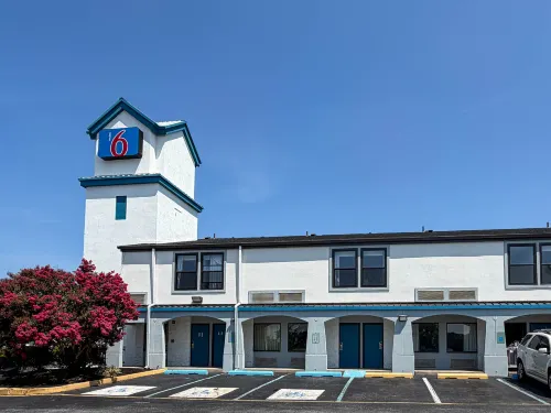 Motel 6 Newark, De - Hot Tub