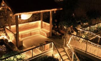 Piedmont Hot Spring Villa