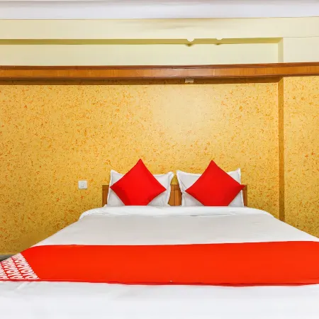 HOTEL PLEASURE PALACE