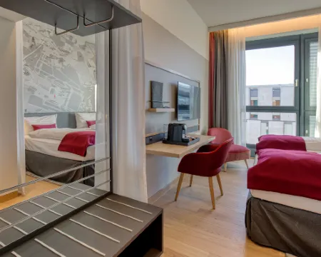 IntercityHotel Berlin Airport BER Terminal 1+2 Hotels in Schonefeld