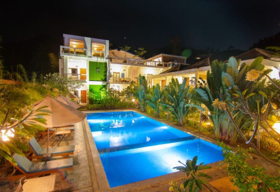 2. 디바 롬복 리조..