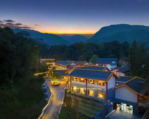 Xiongxiu Hot Spring Hotel Emeishan Hotel a Emeishan