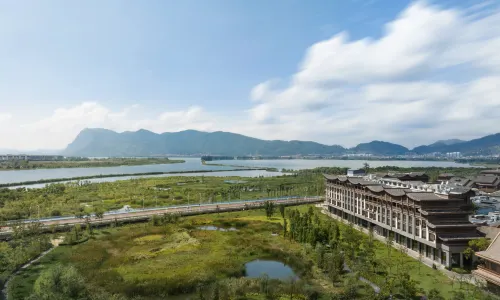 Dian Lake Steigenberger Kunming