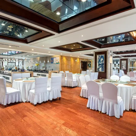 Xiyuan Jinrun Hotel (Longli North Station)