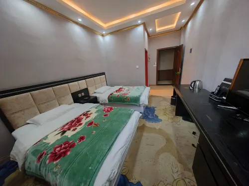 Dingqing Qiongbao Hotel Hotels in Dêngqên County