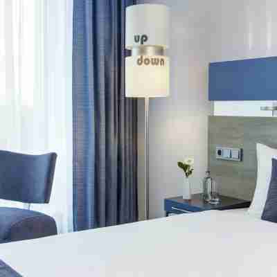 IntercityHotel Enschede Rooms