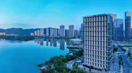 Microtel By Wyndham Hotel Отели рядом с достопримечательностью «Hunan First Normal University»