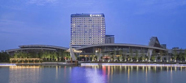 Moon Lake Hotel Hotel di Yangzhou