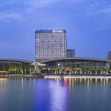 Moon Lake Hotel