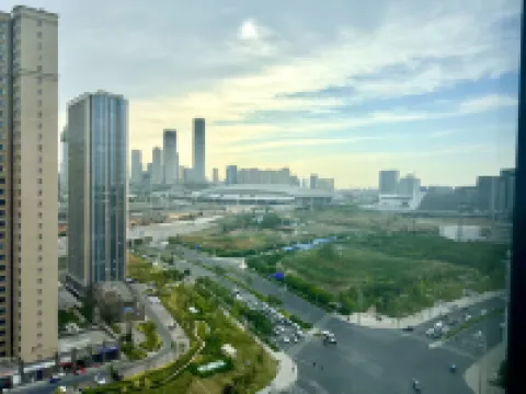 Jinqi Hotel (Urumqi High-speed Railway Station)