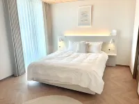 G7 Skyline Hotel