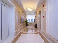 Vienna Hotel (Huarong Avenue)