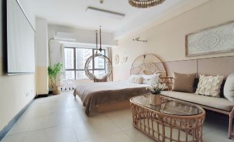 Nanjing Huajiaosu Cinema Hotel Apartment (Confucius Temple Scenic Area Branch)