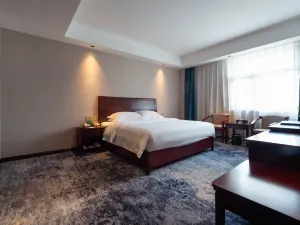 Huayun Hotel