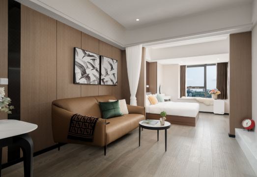 JI 호텔 충칭 서역 비교