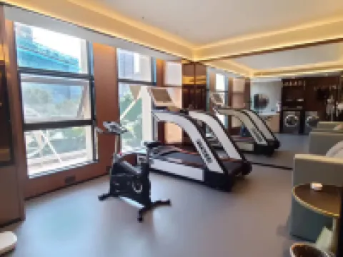 Starway Hotel (Sihong Sizhou Wuyue Plaza) Hotels in Sihong