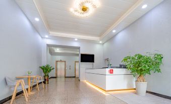 Yunduo Apartment (Foshan Zumiao Zhangye Culture Square)