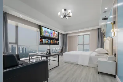 Yueji Hotel (Wuhan Sports Center Subway Station Jingkai Wanda Branch) Hotels near Wuhan Sports Center Gymnasium